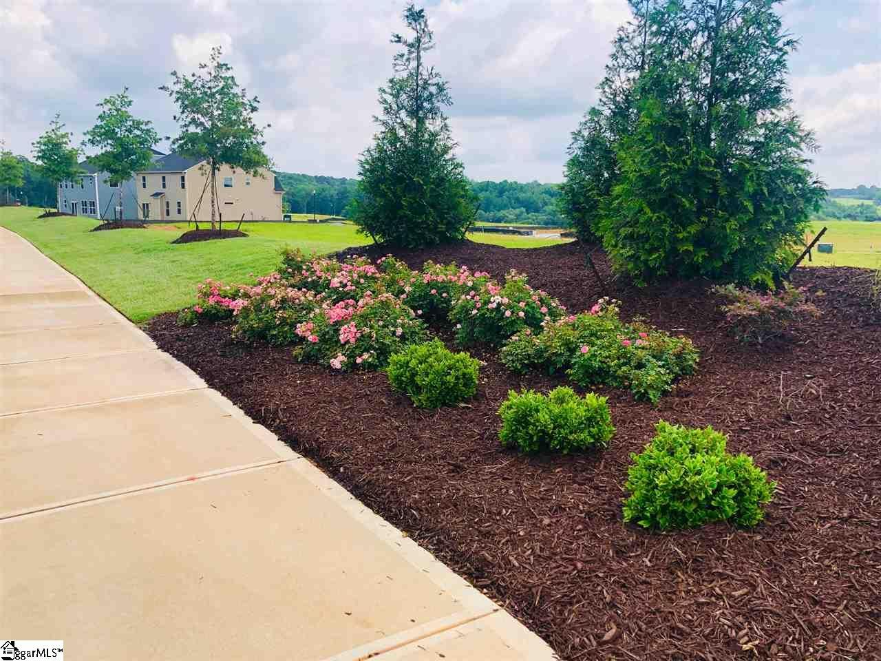 Property image 5 at 254 Braselton Street, Greer, SC 29651