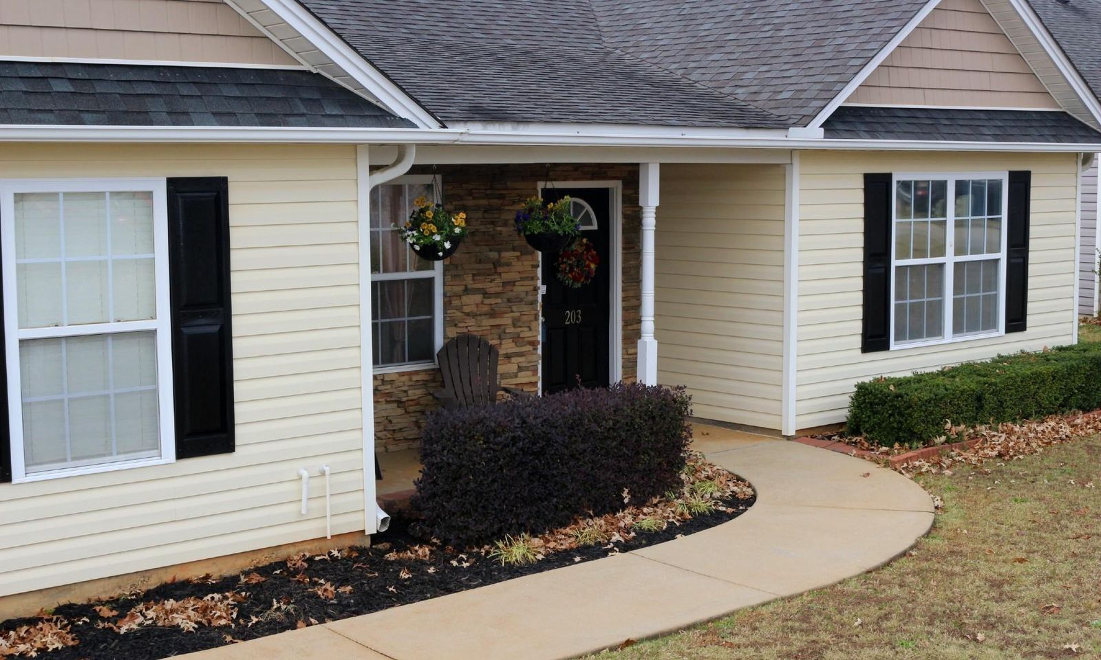 Property image 2 at 203 Luke Allen Drive, Moore, SC 29369