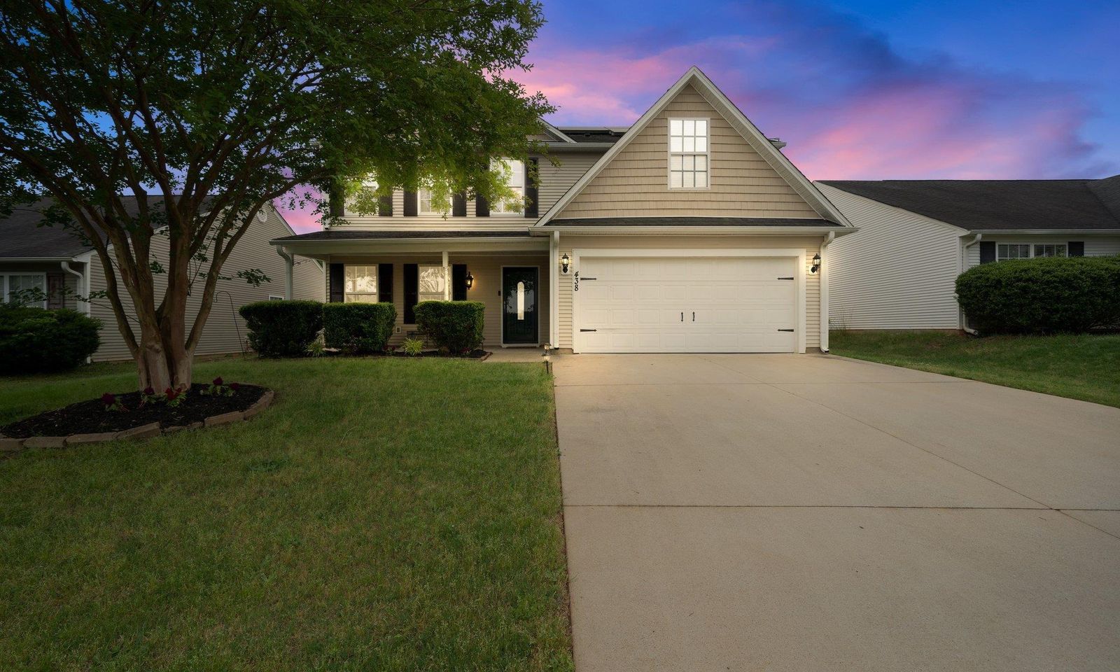 Main image of property at 438 Bentridge Drive, Spartanburg, SC 29301