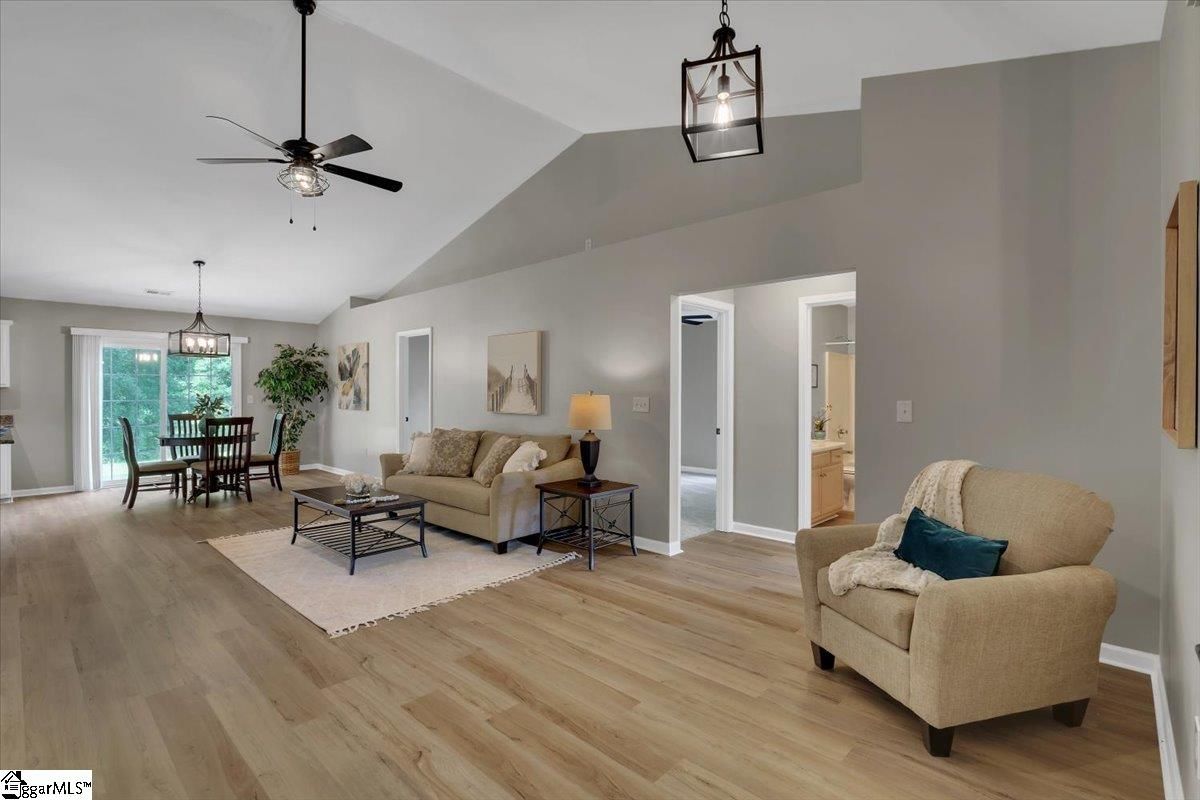 Property image 5 at 18 Natalie Court, Greer, SC 29651
