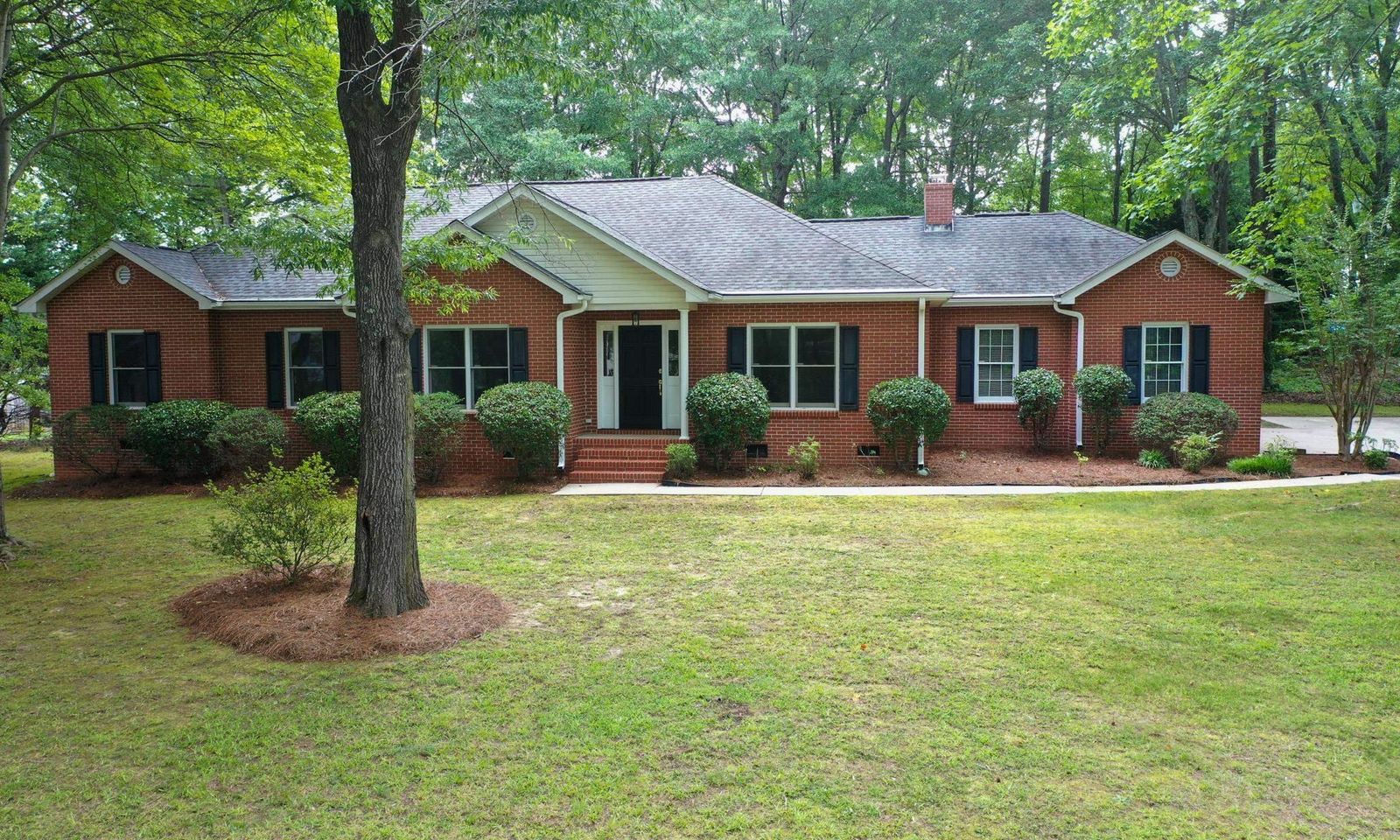 Main image of property at 110 Robin Road, Simpsonville, SC 29681
