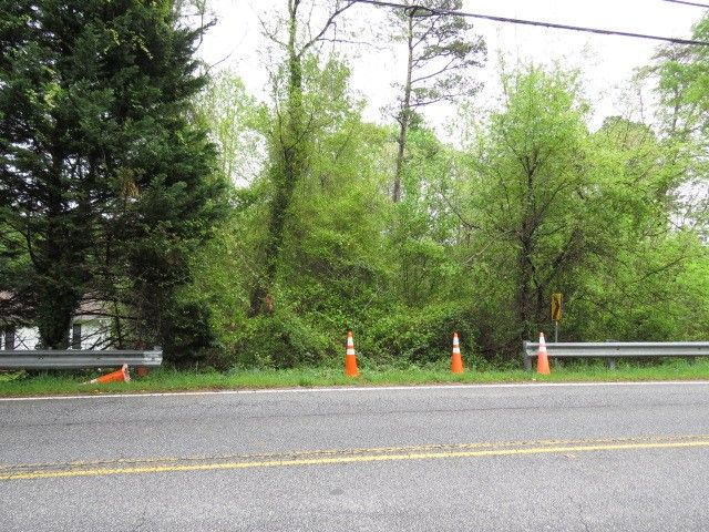Property image 3 at 102 Edwards Mill Road, Taylors, SC 29687