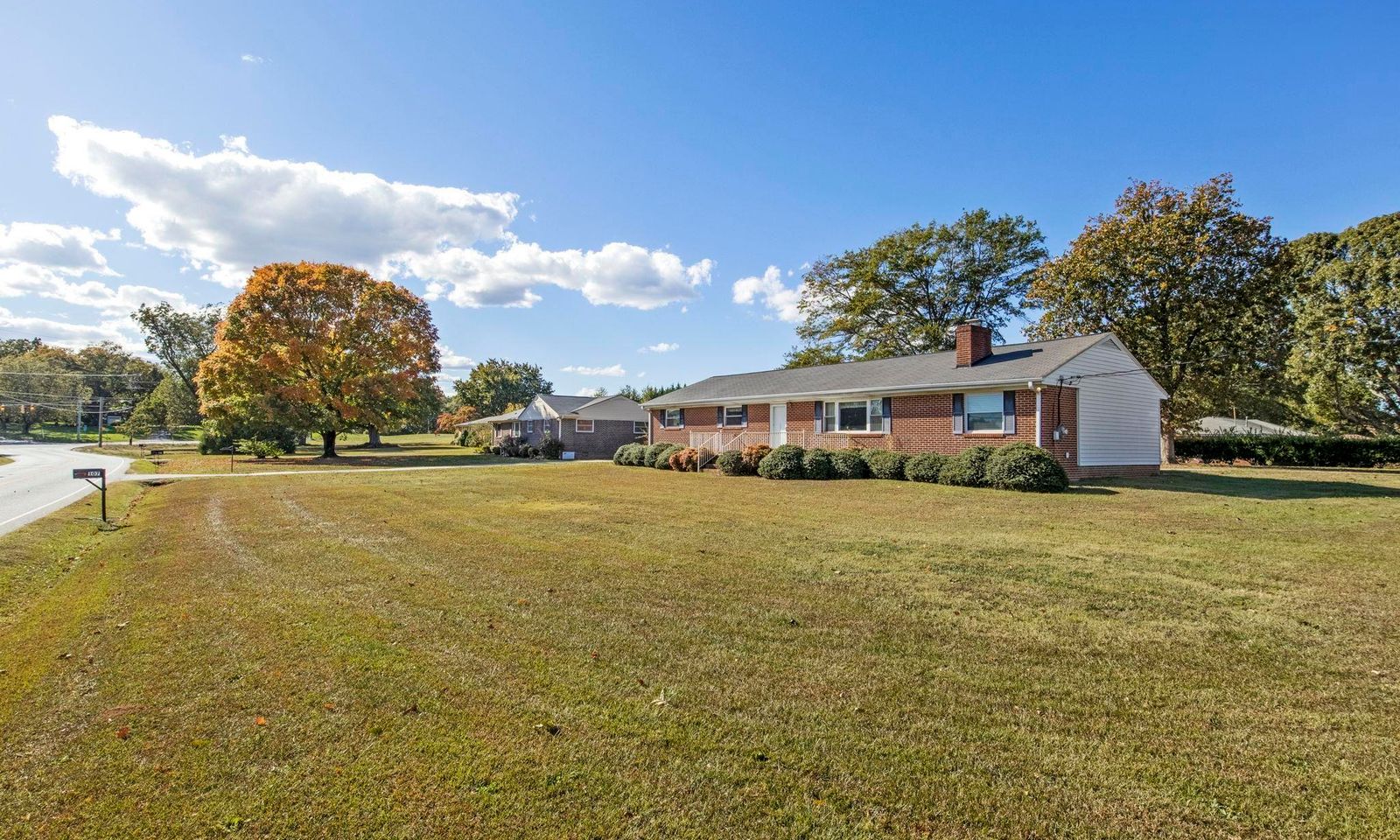 Property image 3 at 107 Bethel Road, Simpsonville, SC 29681