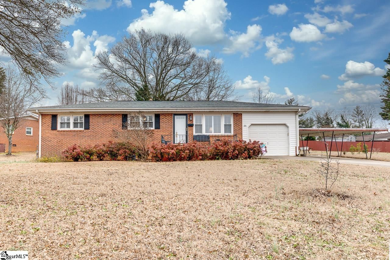 Main image of property at 23 Woodridge Drive, Greenville, SC 29611