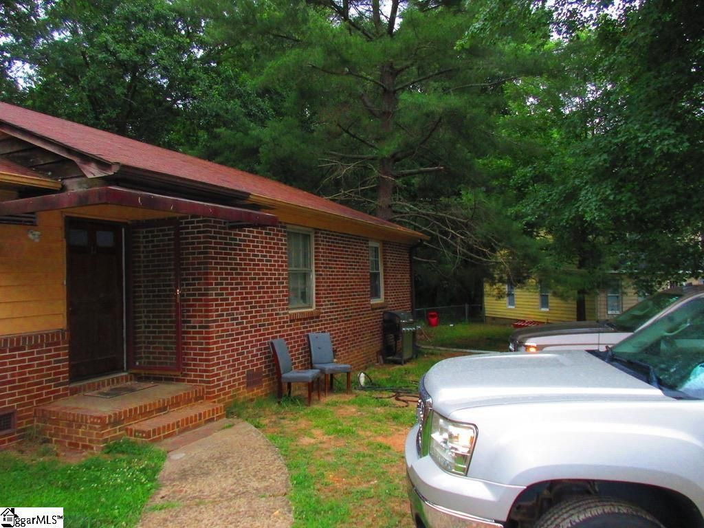 Property image 2 at 14 Woodbend Court, Mauldin, SC 29662-2828