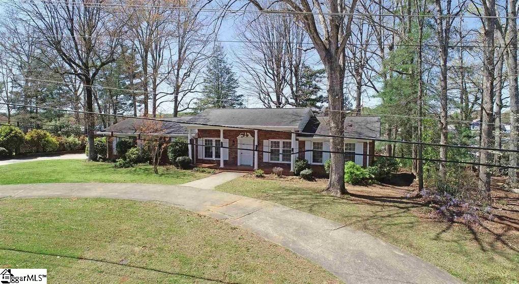 Property image 2 at 611 Laurel Road, Easley, SC 29642-1231