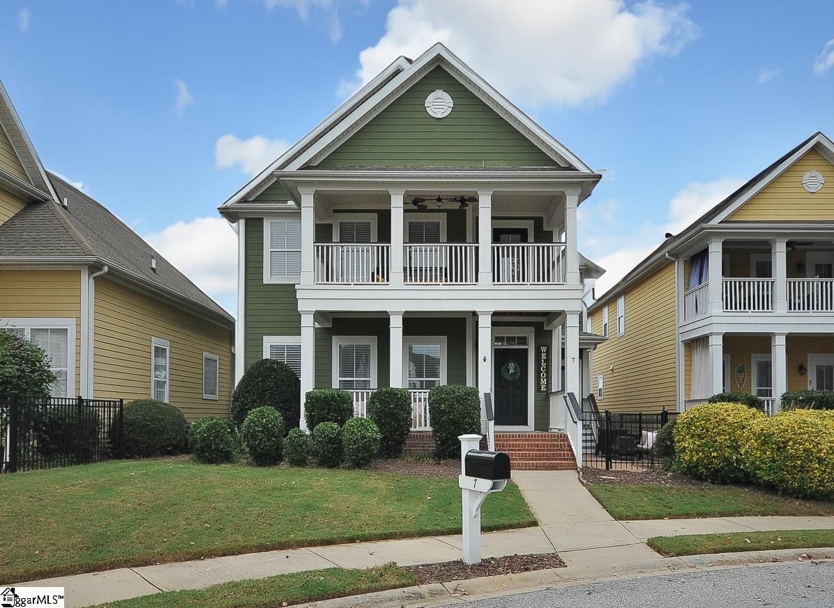 Main image of property at 7 Valcourt Circle, Simpsonville, SC 29680