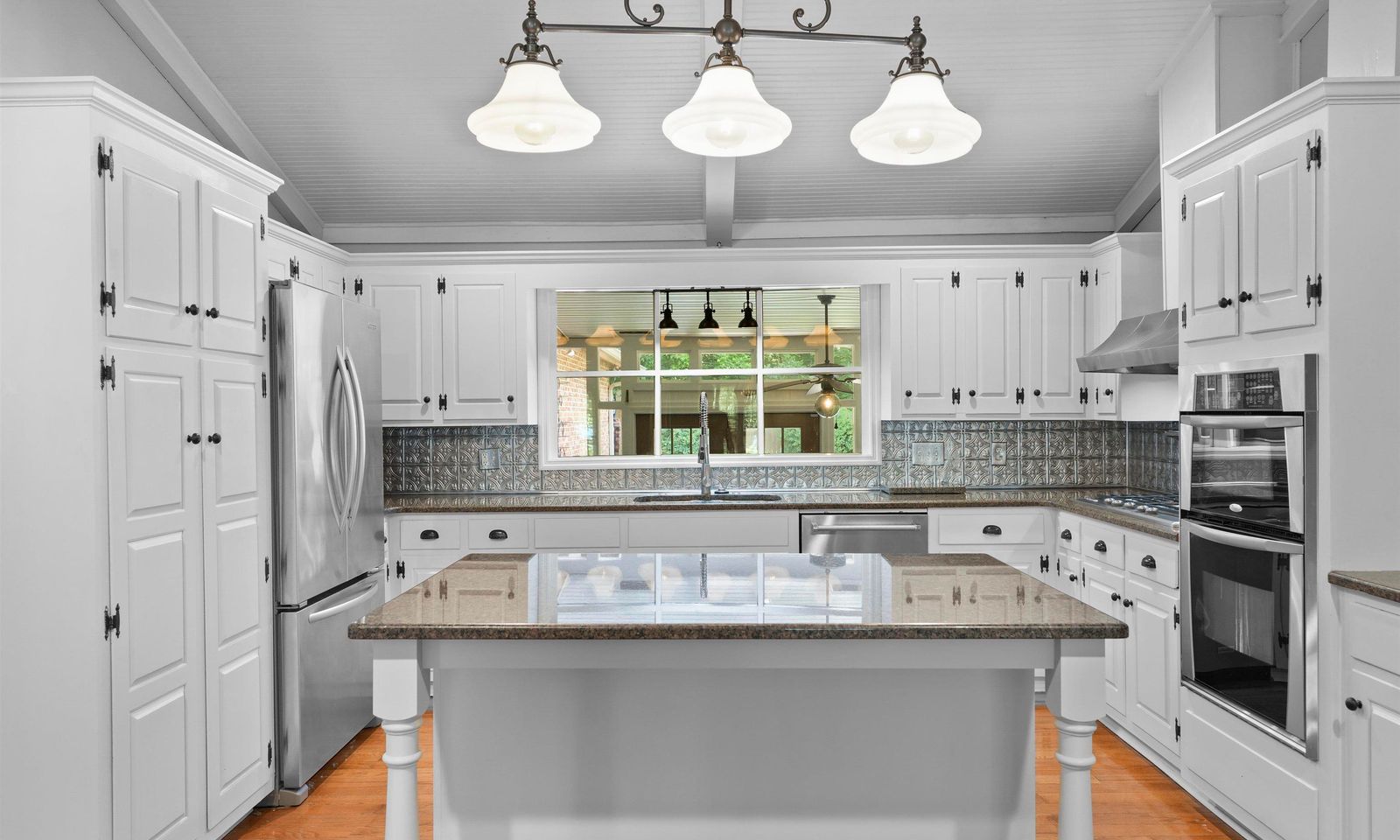 Property image 3 at 210 Ridgewood Street, Easley, SC 29642-1844