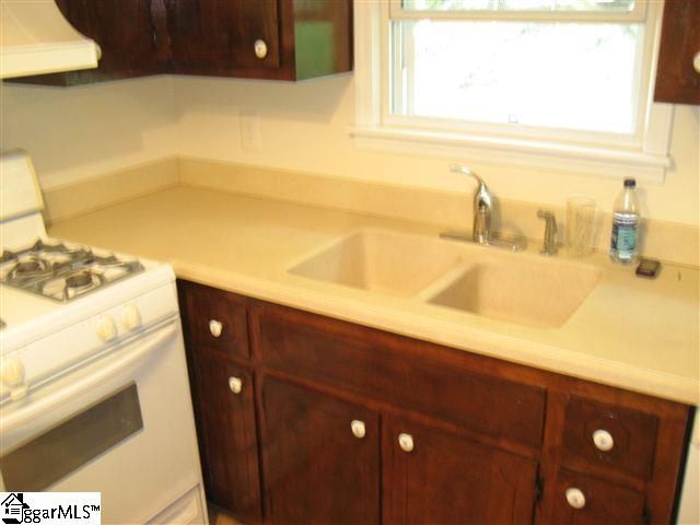 Property image 5 at 331 Poinsettia Drive, Easley, SC 29642