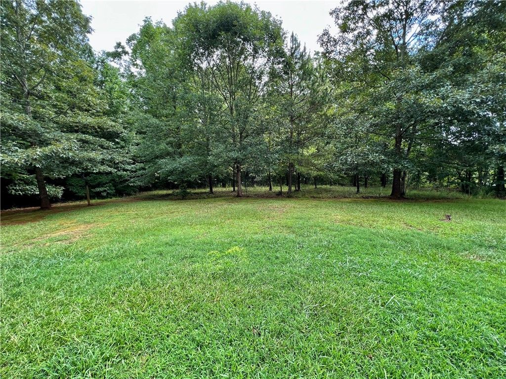 Property image 4 at 306 Royal Avenue, Walhalla, SC 29691