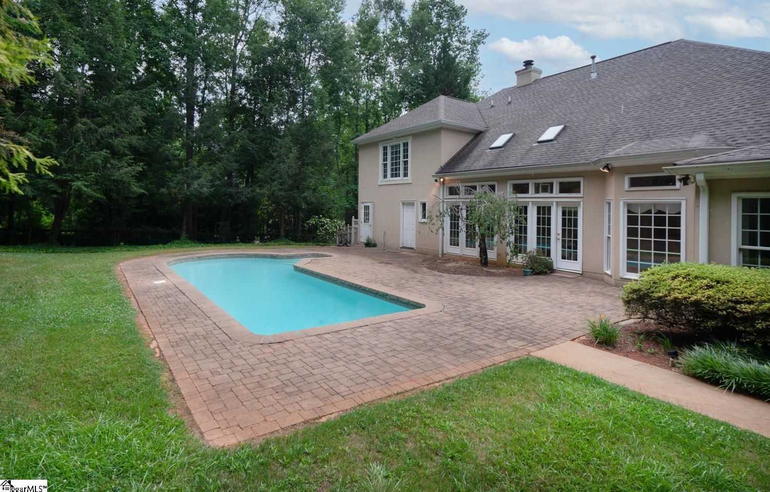 Property image 4 at 107 Valley Oak Drive, Greenville, SC 29617