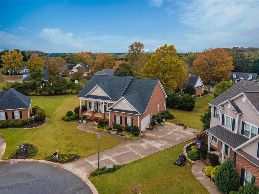 Property image 3 at 121 Wicklow Court, Easley, SC 29642