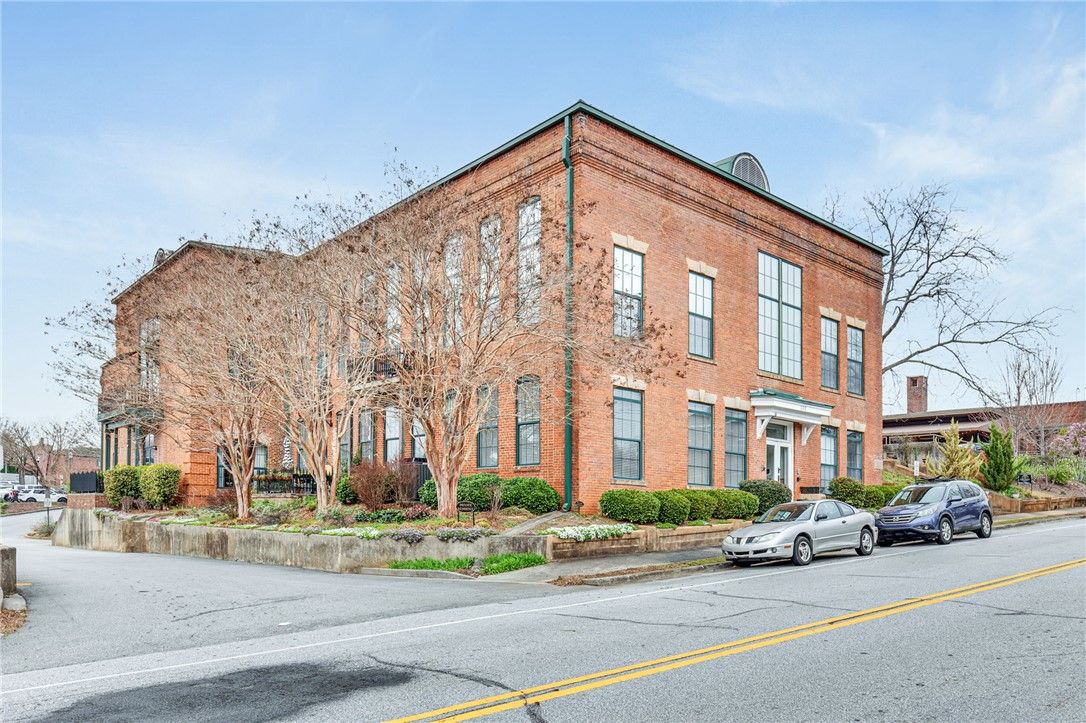 Cornerstone 1909, Easley Community