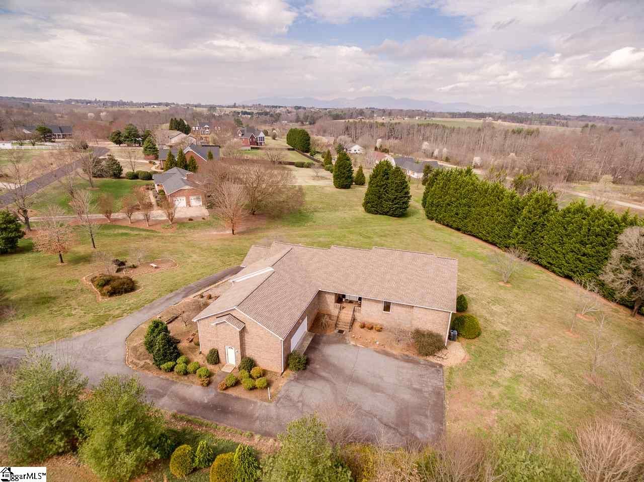 Property image 3 at 124 Carbandy Drive, Inman, SC 29349