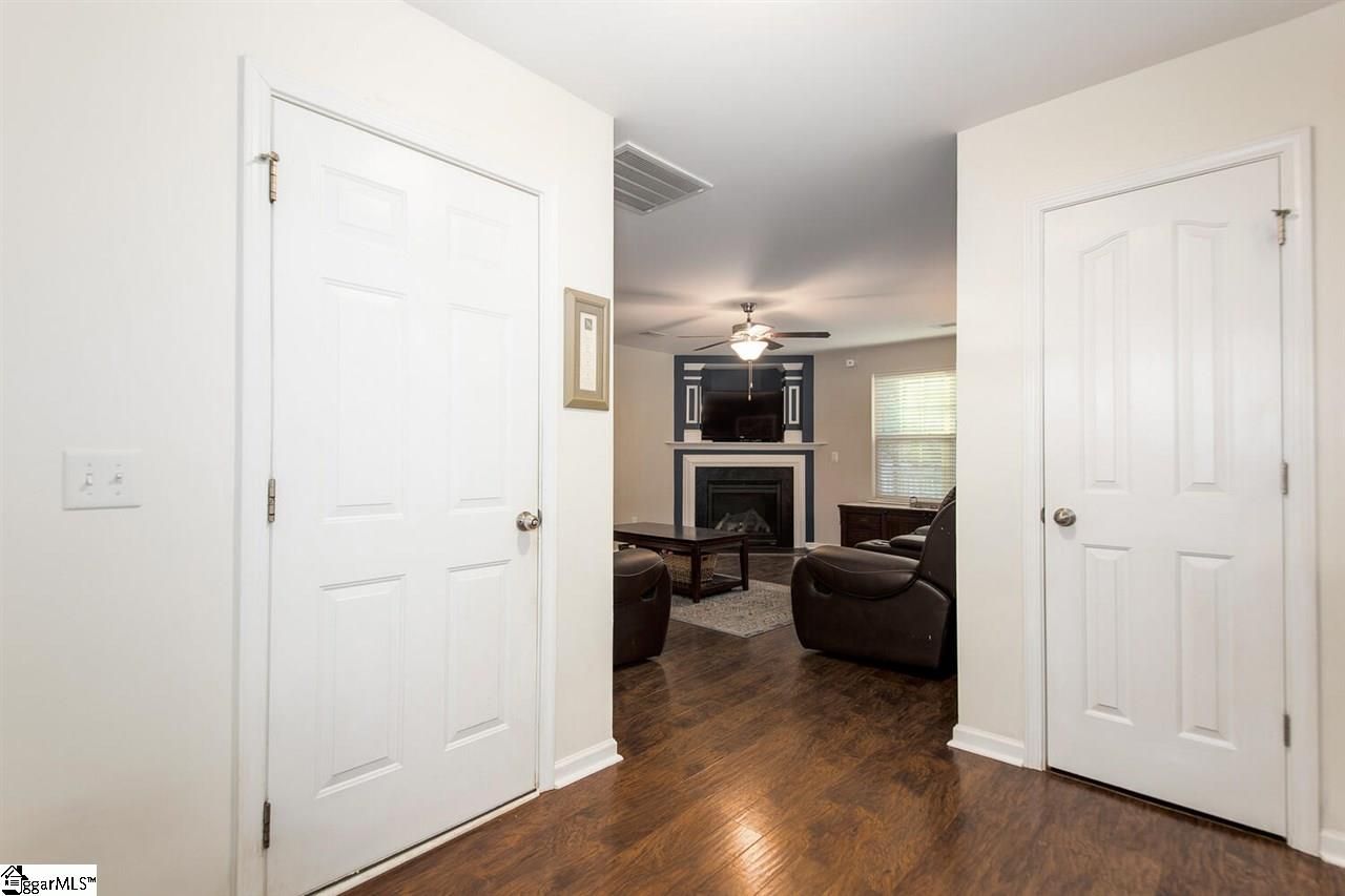 Property image 4 at 35 Ivory Arch Court, Simpsonville, SC 29681