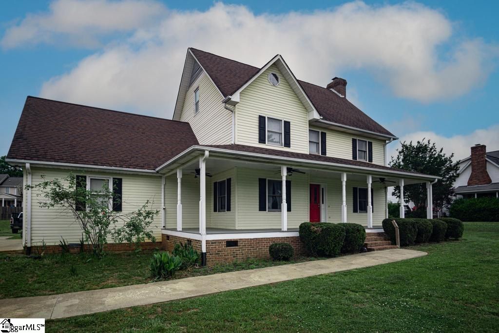 Property image 3 at 120 Plantation Drive, Easley, SC 29642
