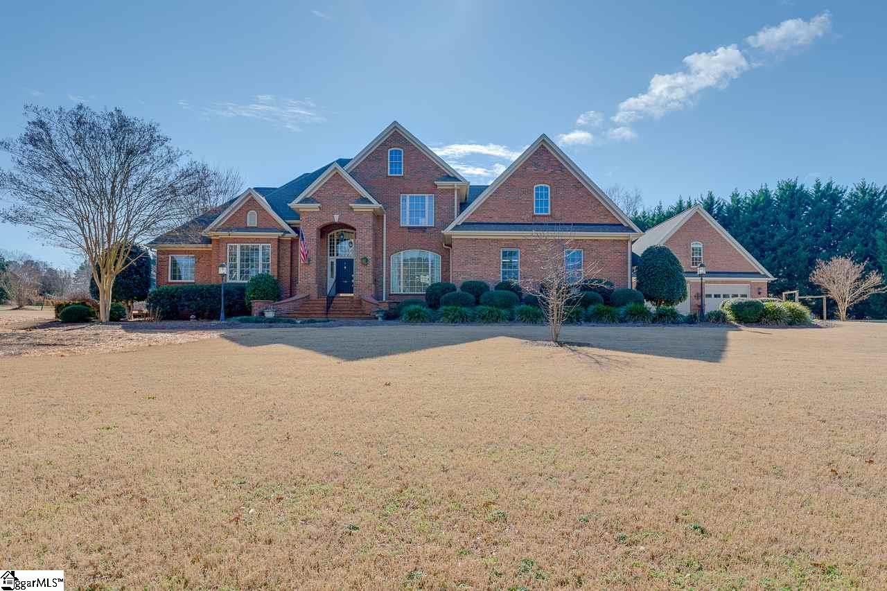Main image of property at 134 Summerfield Lane, Anderson, SC 29621