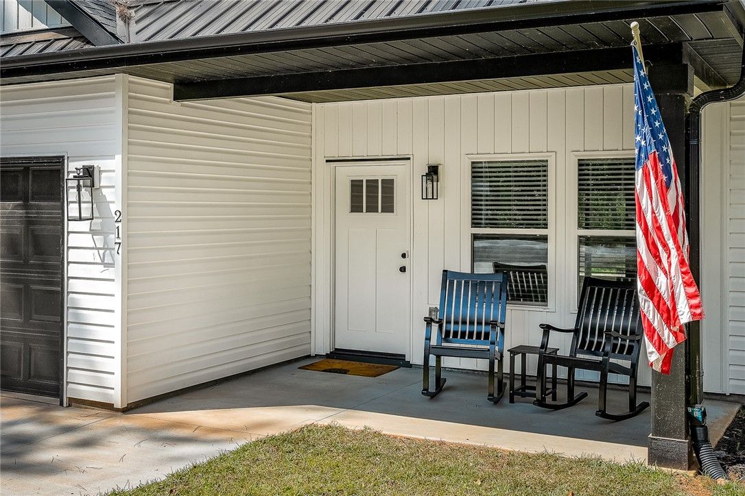 Property image 2 at 217 Shenandoah Road, Townville, SC 29689