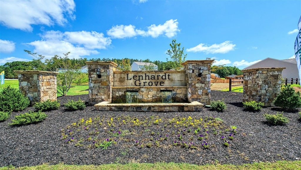 Property image 2 at 103 Ashwood Way, Easley, SC 29640