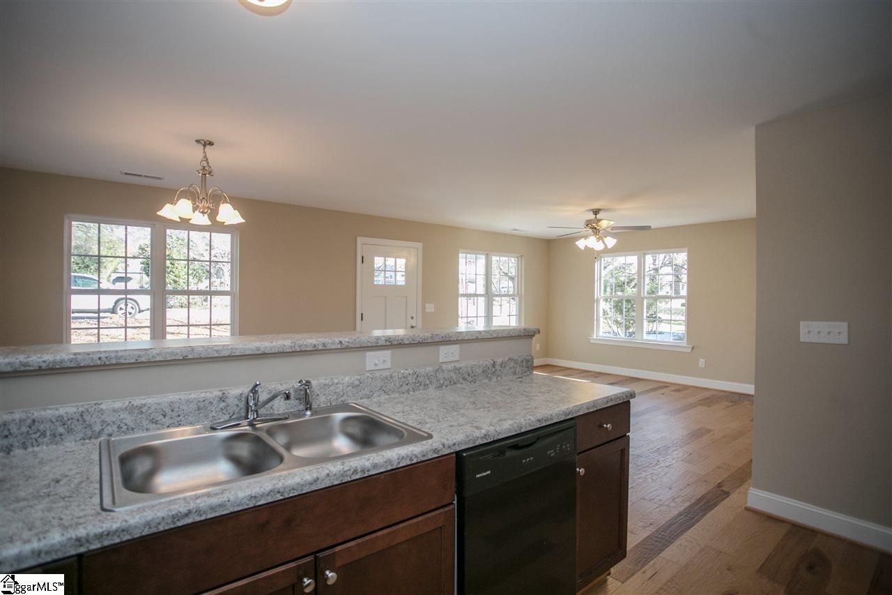 Property image 5 at 300 Palmer Street, Greer, SC 29651