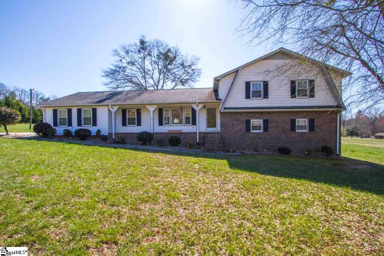 Property image 1 at 141 Cindy Lane, Easley, SC 29642