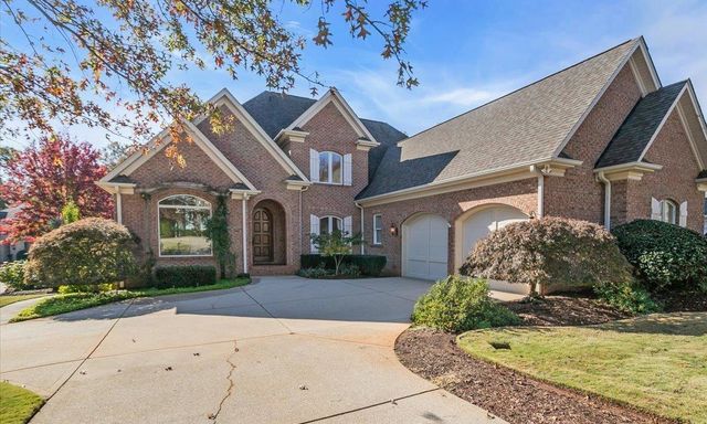 501 Woodstrace Court