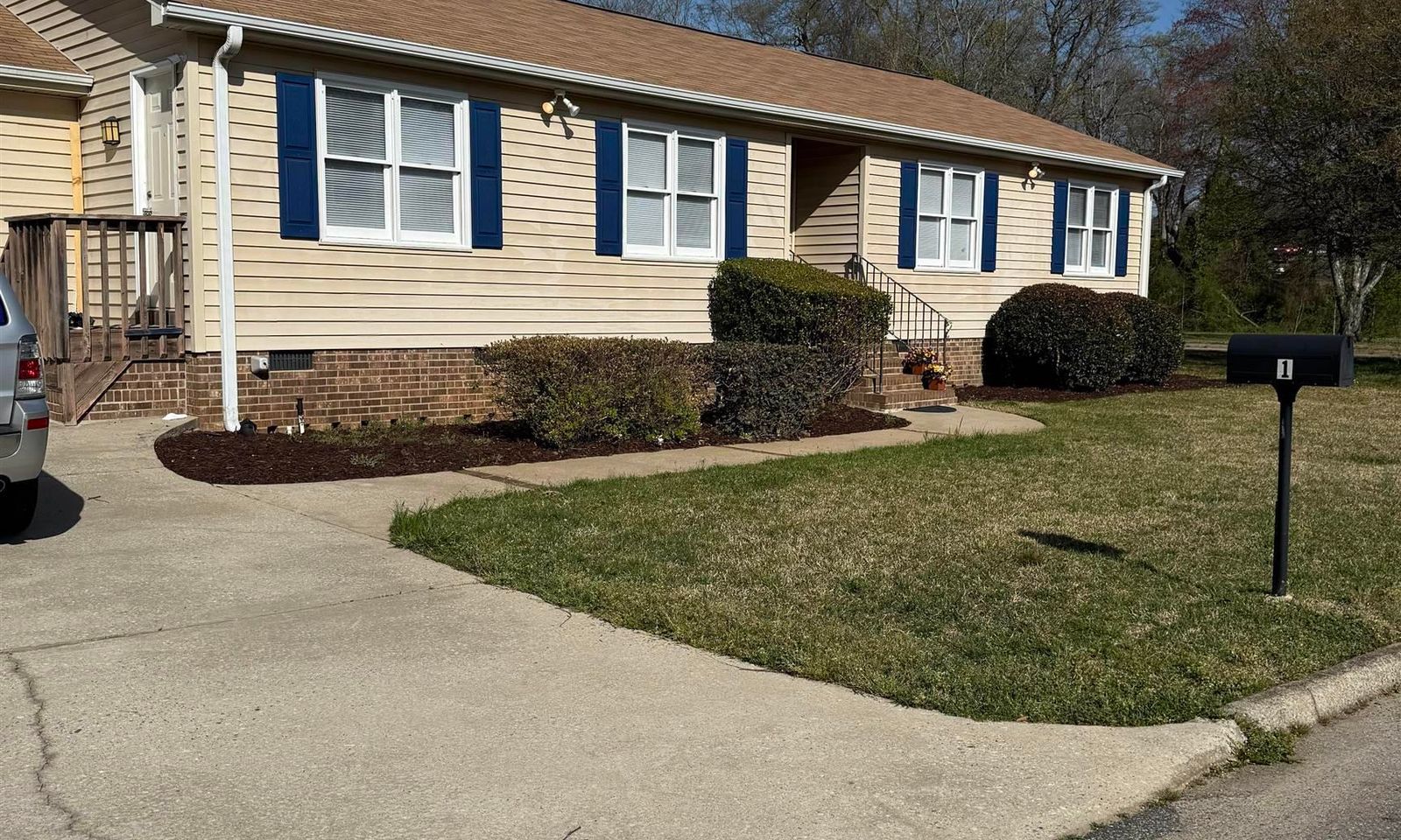 Property image 4 at 1 Gunstown Circle, Taylors, SC 29687