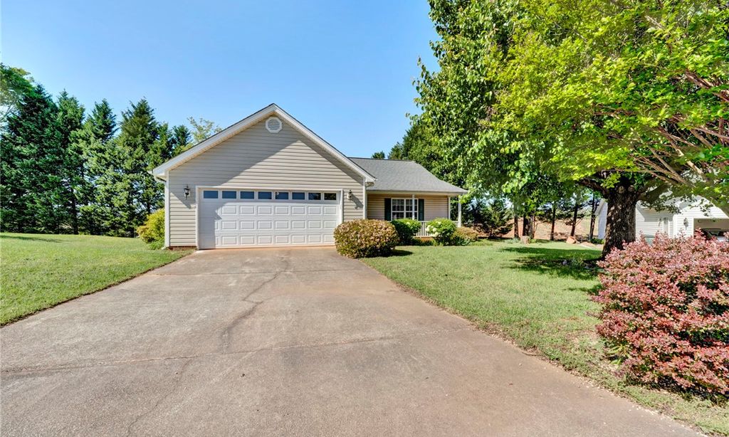121 Meadow Hill Way