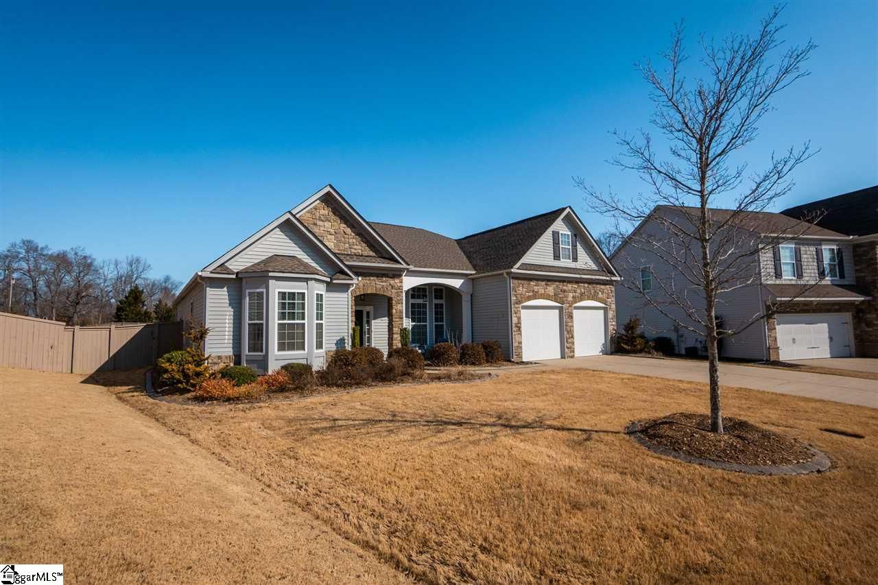 Property image 2 at 132 Berwick Court, Easley, SC 29642