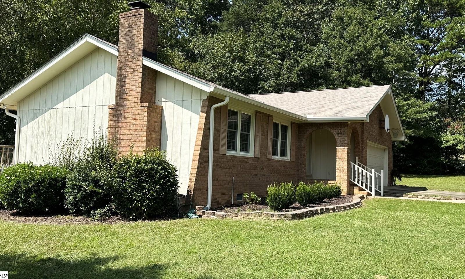 Property image 5 at 22 Woodview Drive, Taylors, SC 29687