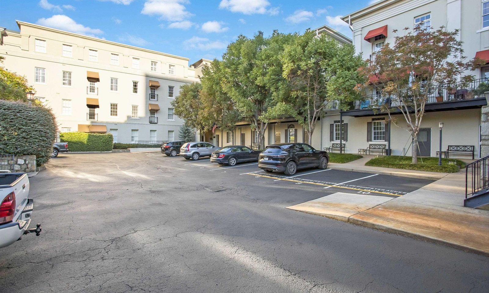 Property image 3 at 100 W Court Street, Greenville, SC 29601