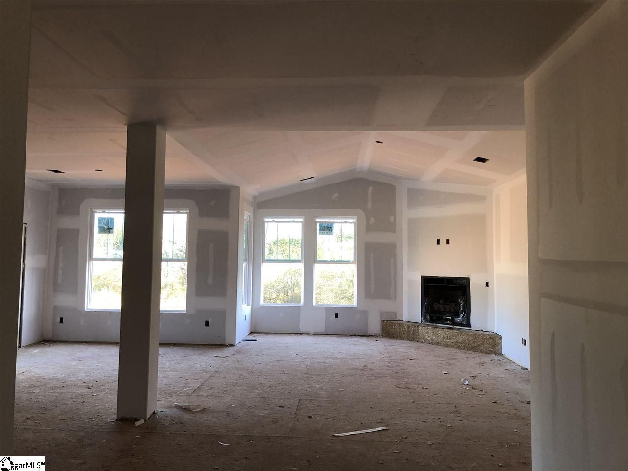 Property image 4 at 115 Ramshackle Way, Greer, SC 29650