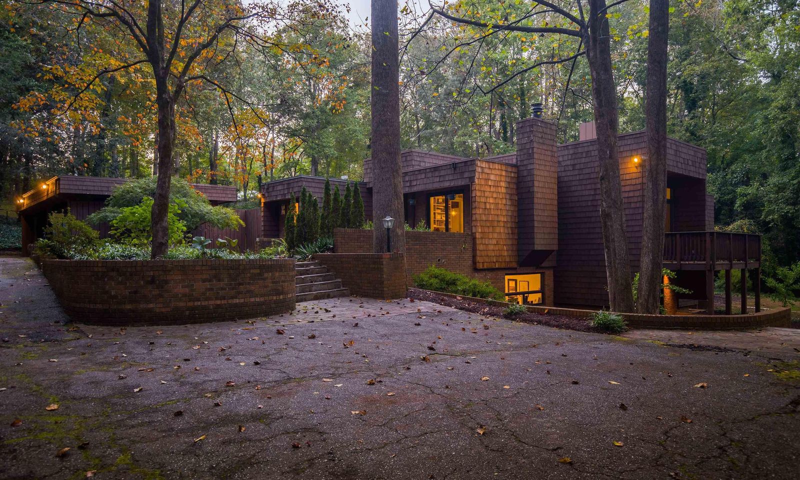 Main image of property at 120 Hathaway Circle, Greenville, SC 29617