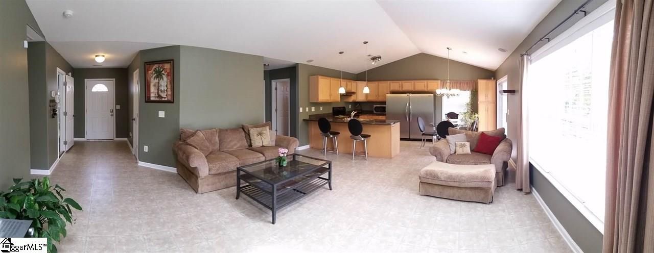 Property image 2 at 4 Oban Court, Greer, SC 29651