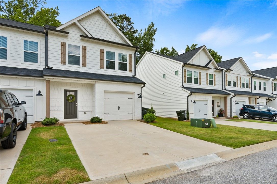 Property image 2 at 38 Grey Oak Trail, Greer, SC 29650