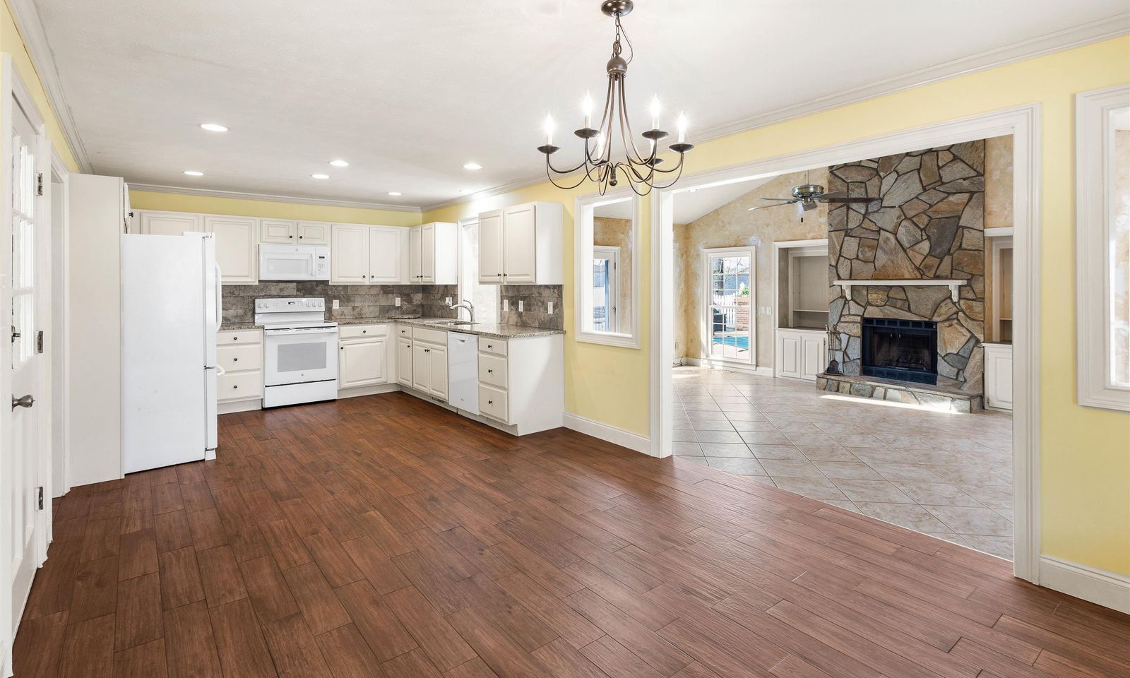 Property image 3 at 109 Beauclair Drive, Simpsonville, SC 29680