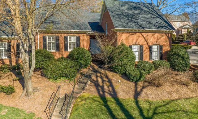 10 Landsdown Avenue