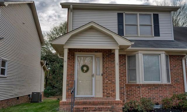 6 Hillington Place