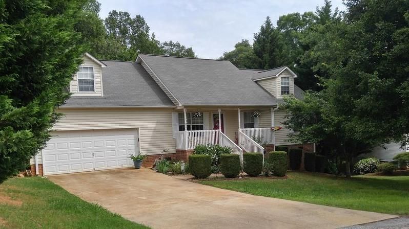 Main image of property at 209 Sussex Way, Anderson, SC 29625