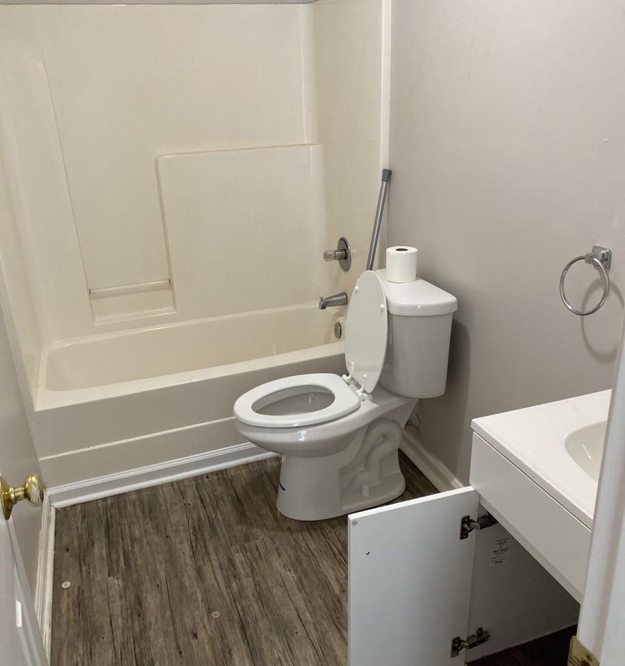 Property image 3 at 303 Ridgeover Drive, Greenville, SC 29617-1771