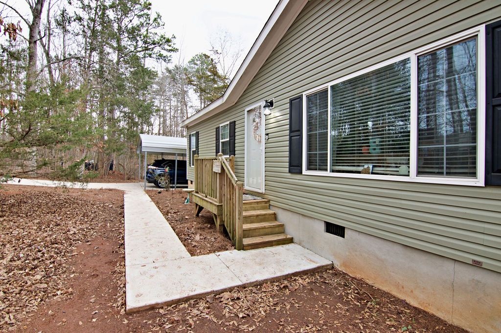 Property image 5 at 161 Shawnee Trail, Martin, GA 30557