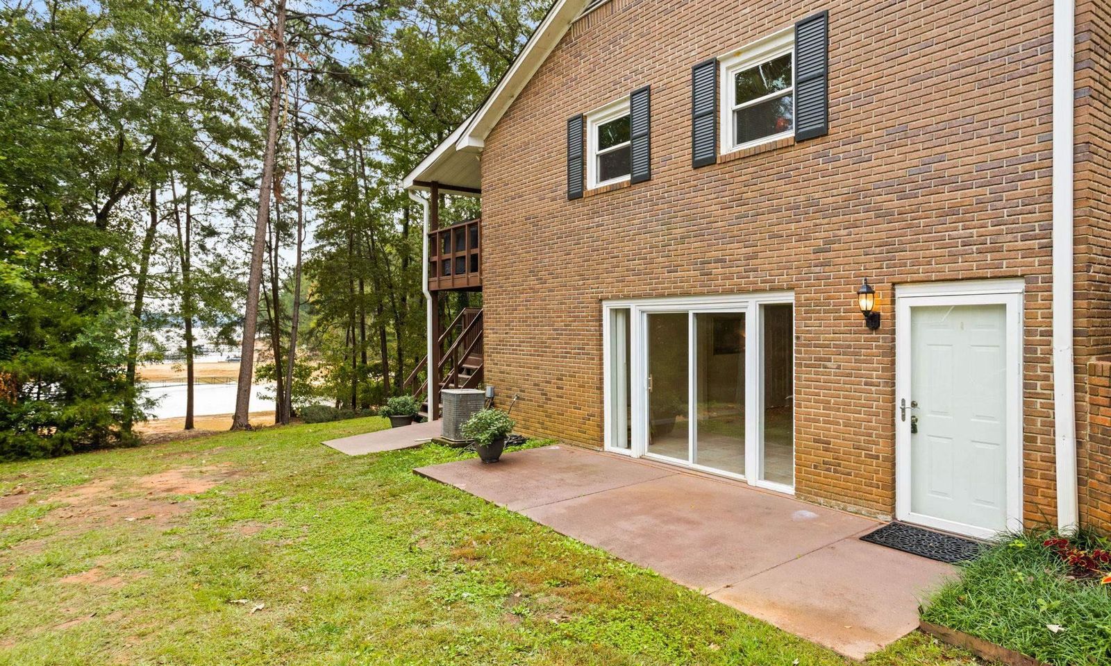 Property image 4 at 211 Circle Drive, Townville, SC 29689