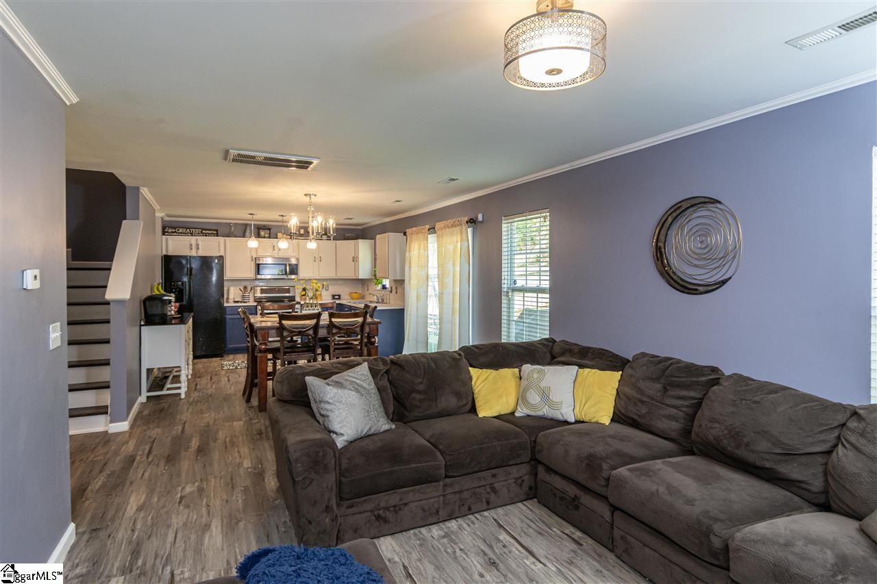 Property image 3 at 209 Montauk Drive, Greenville, SC 29607