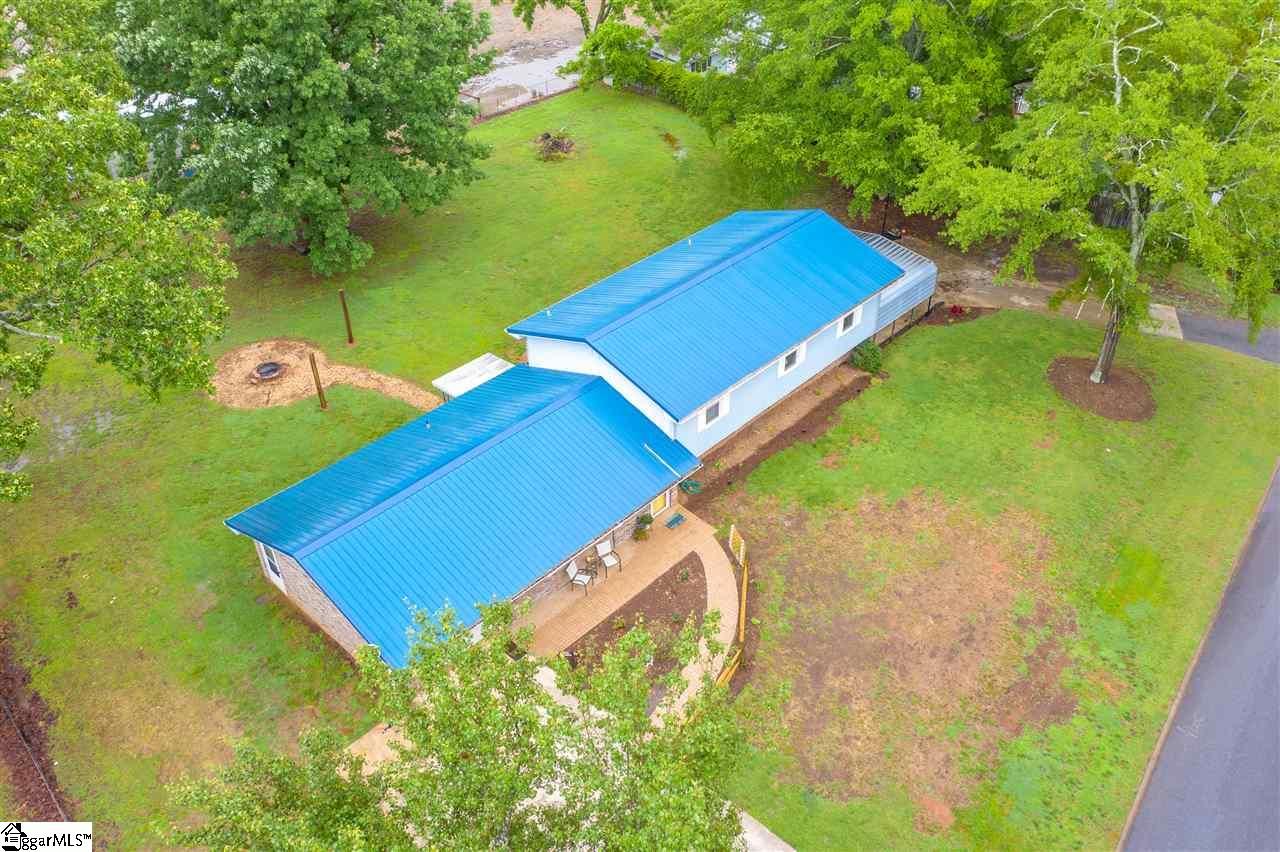 Property image 2 at 104 Golden Grove Circle, Piedmont, SC 29673