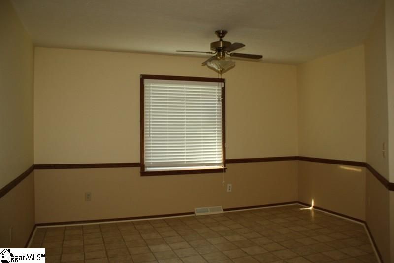 Property image 4 at 100 Wilma Drive, Greenville, SC 29617