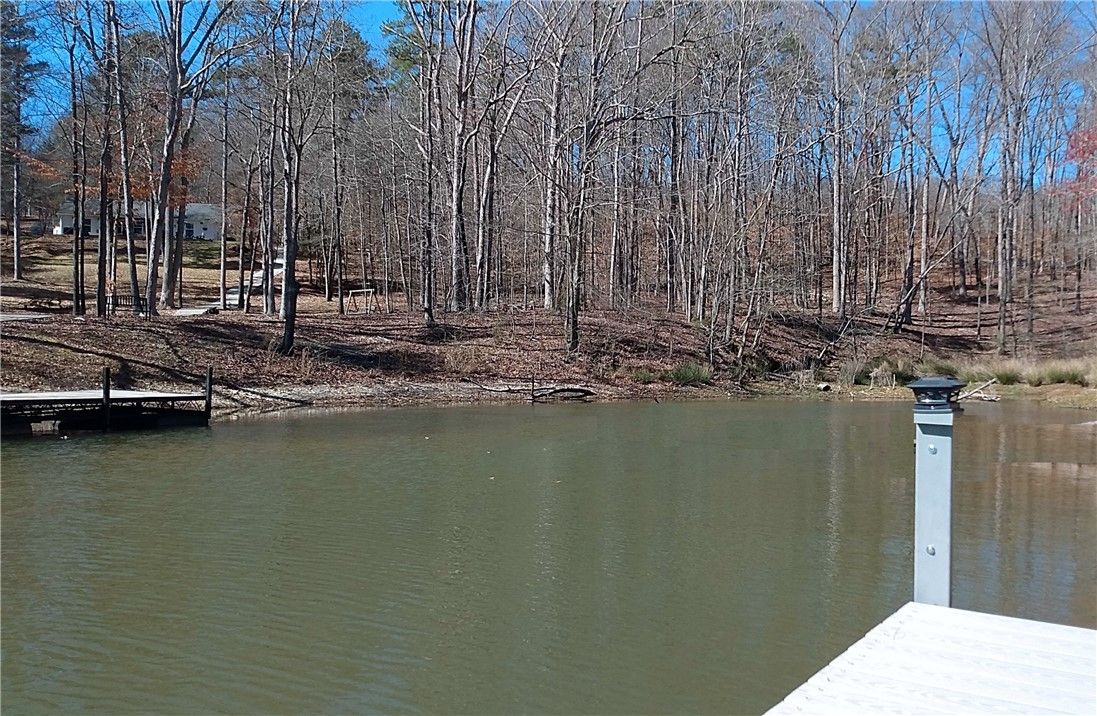 Property image 4 at 124 Friendship Point, Seneca, SC 29678