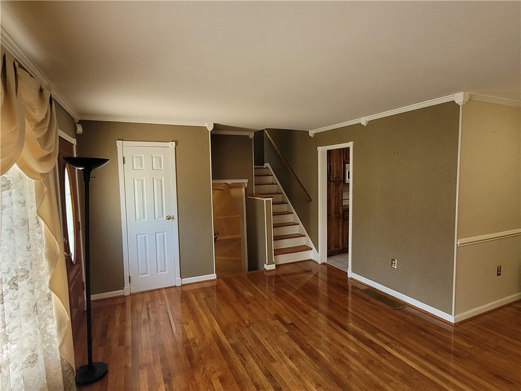Property image 4 at 1008 Royal Summit Drive, Seneca, SC 29678