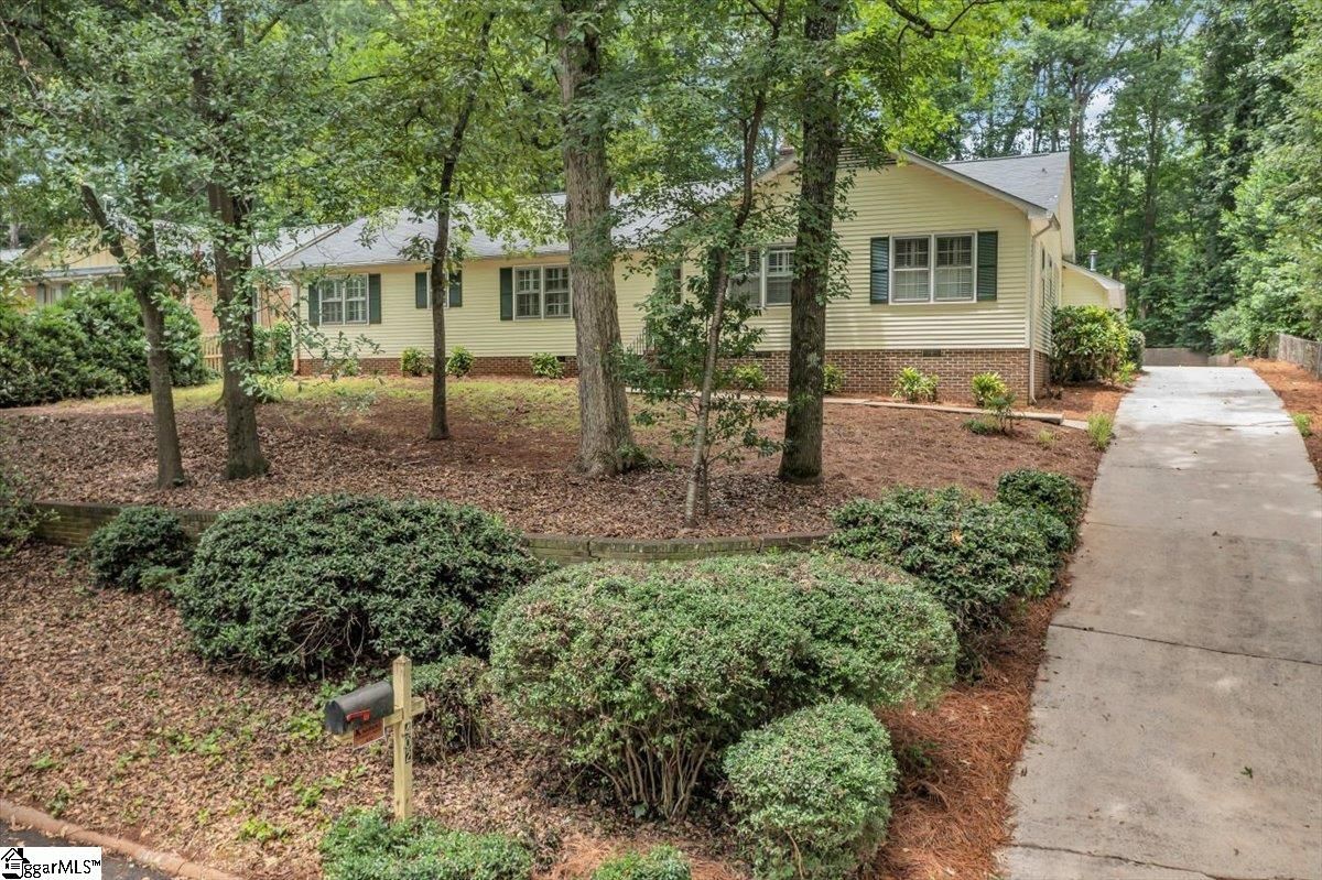Main image of property at 402 Foxcroft Road, Greenville, SC 29615