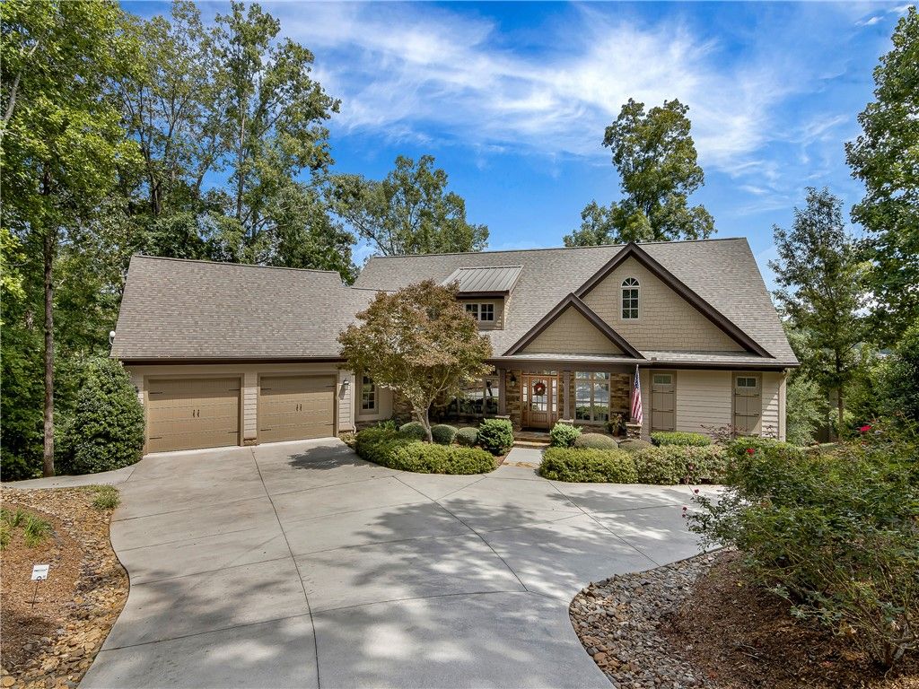 Property image 1 at 639 Waterway Lane, Seneca, SC 29672