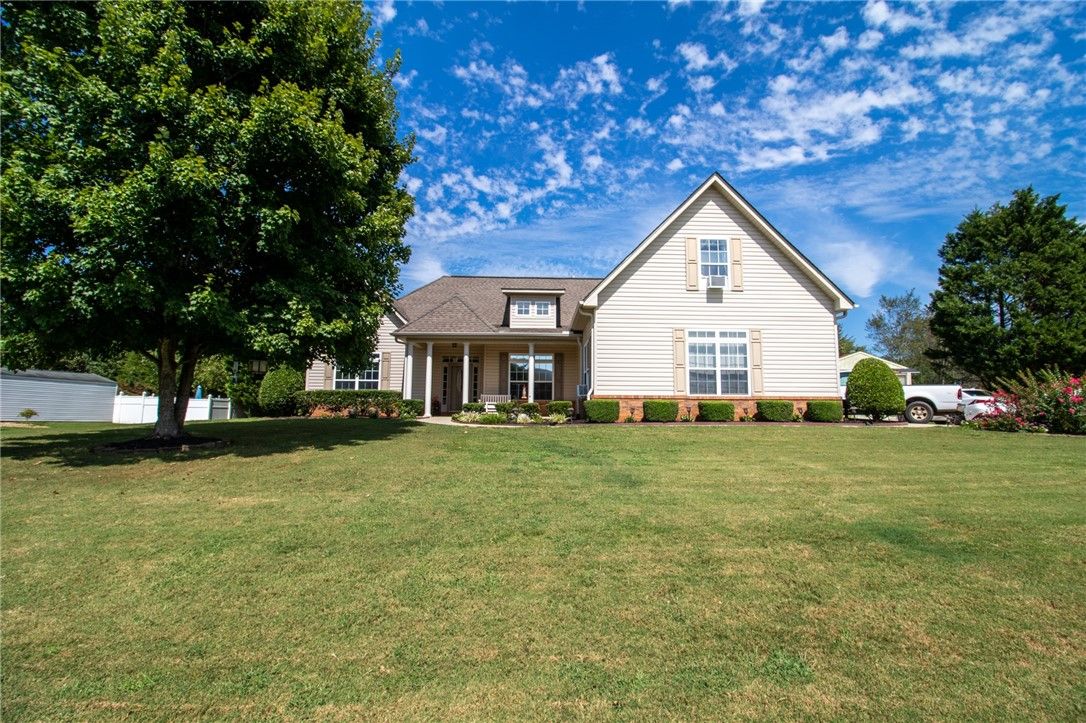 Main image of property at 111 Prestwick Drive, Anderson, SC 29621